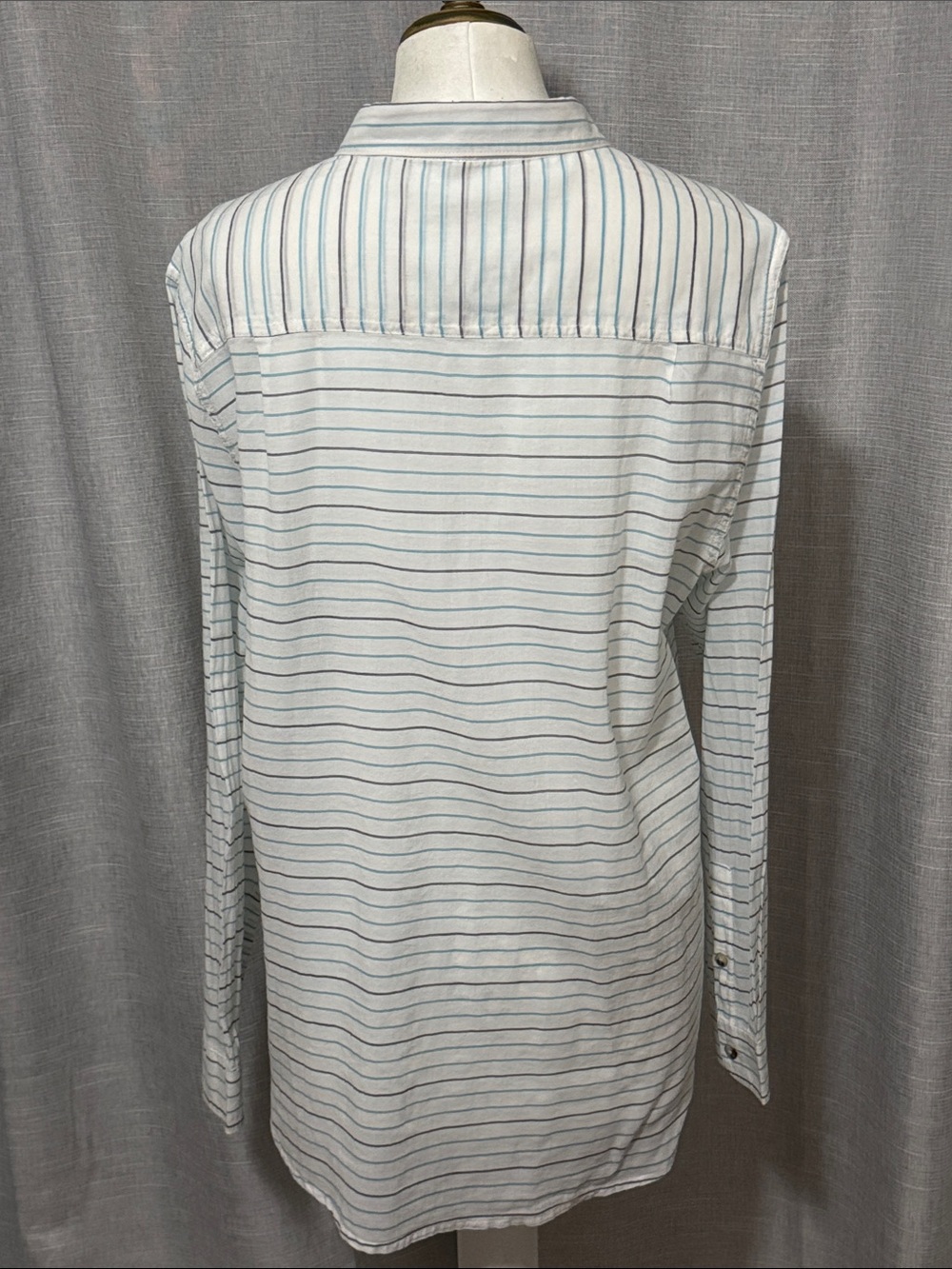 Toad & Co Organic Cotton Button Up-XL-Slightly Sheer-White/Blue-Lightweight-EUC - Picture 2 of 16
